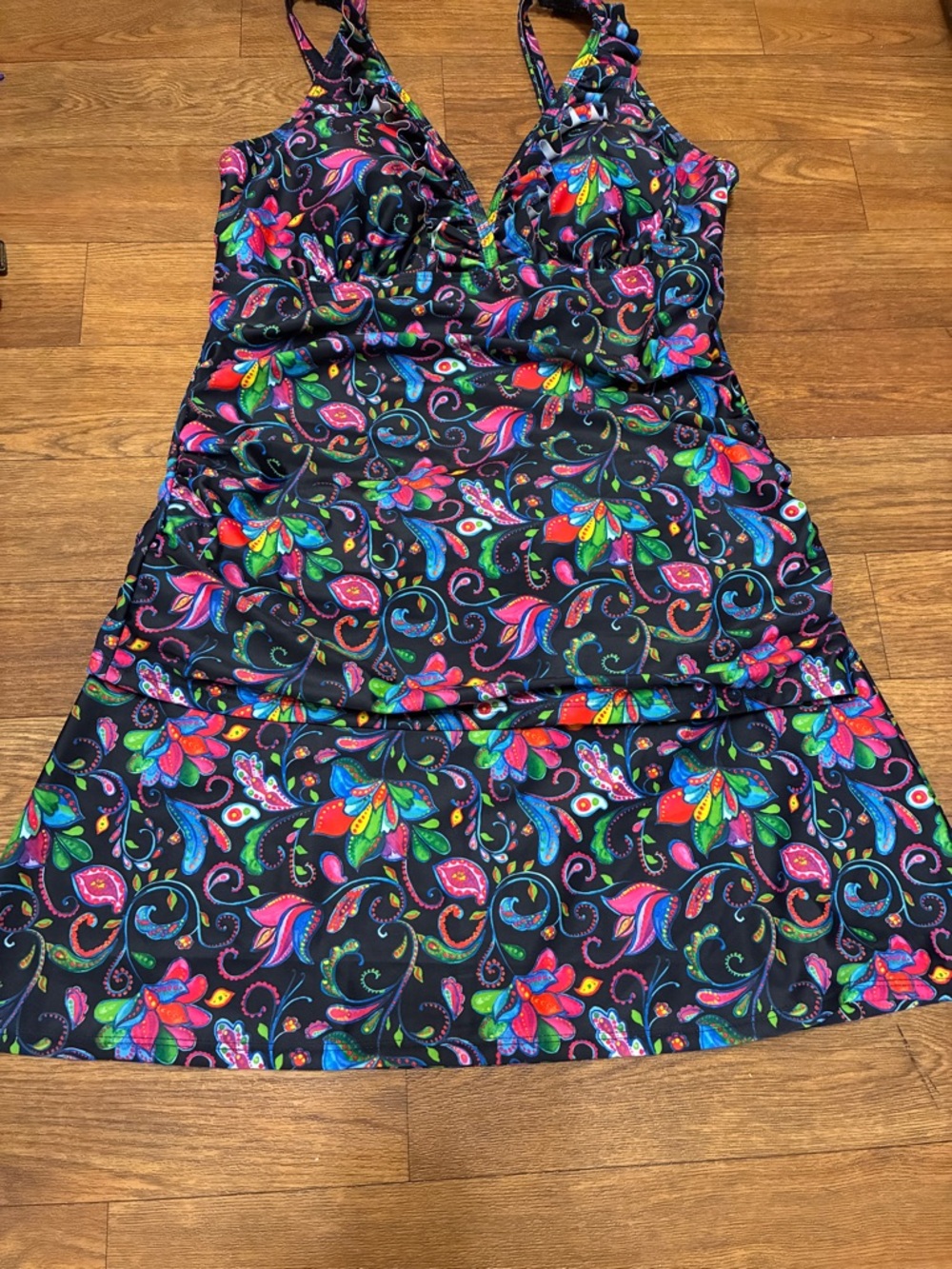 Women’s Tankini Set Nicole Miller Size Medium NWT